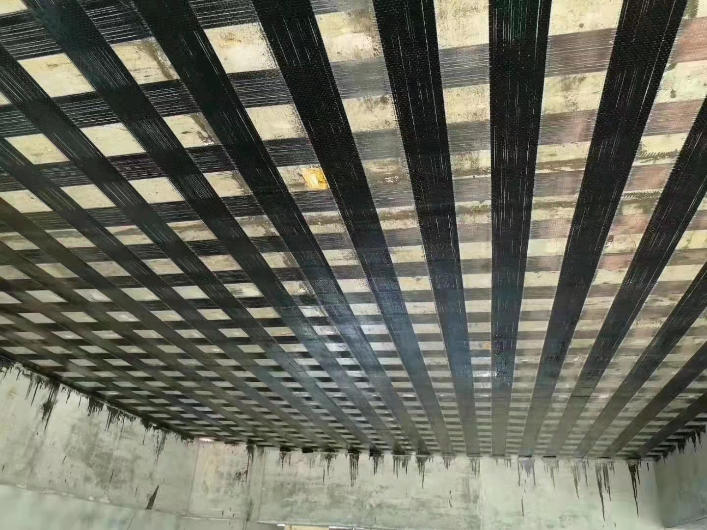 淮安楼板碳纤维布加固
